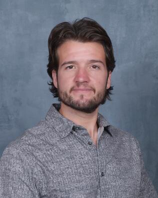 Headshot of Jordan Snyder