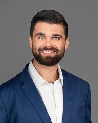 Headshot of Tyler Carver