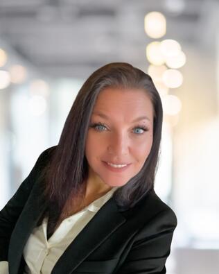 Headshot of Jessica Sutton