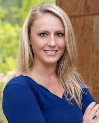 Headshot of Kendra Clark