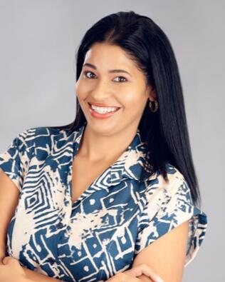 Headshot of JOHANNY GUILLEN