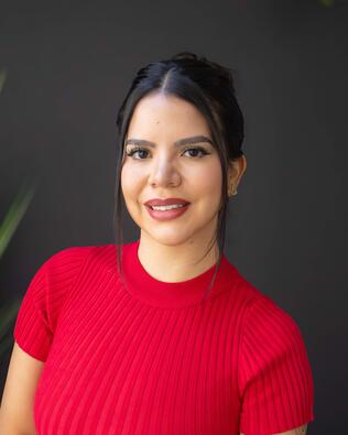 Headshot of Ginna De La Pena