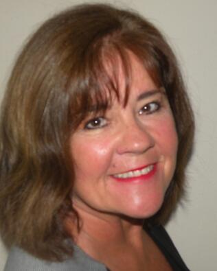 Headshot of Janet Devir