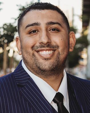 Headshot of Andrew Carrasco