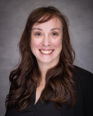 Headshot of Nicole Lewis