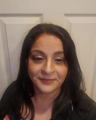 Headshot of Linda Mangat