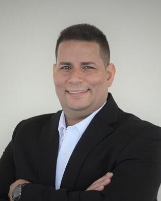 Headshot of Jose Lopez