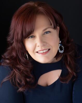 Headshot of Lisa Brown