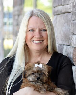 Headshot of Lynette Williamson