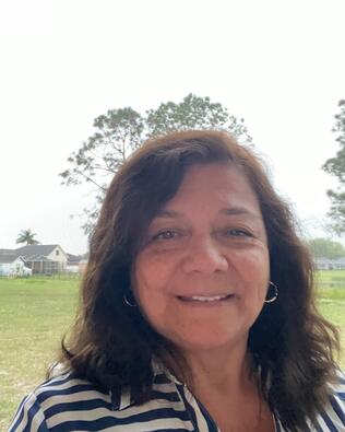 Headshot of Gabriela Peralta