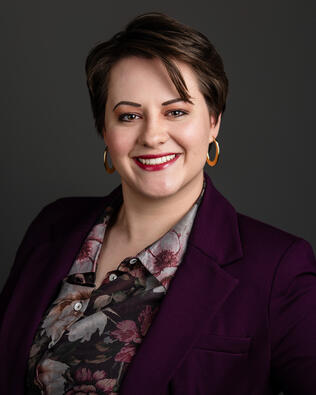 Headshot of Jenny Speelman