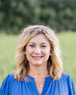 Headshot of Angela Whitmire