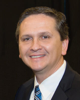 Headshot of Lucas Taylor