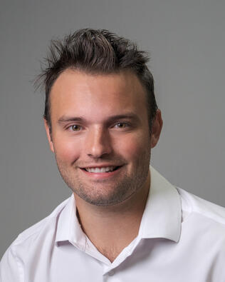 Headshot of Matt Hutton