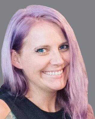 Headshot of Stacy Hollmann