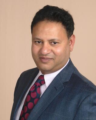 Headshot of Saras Kothari