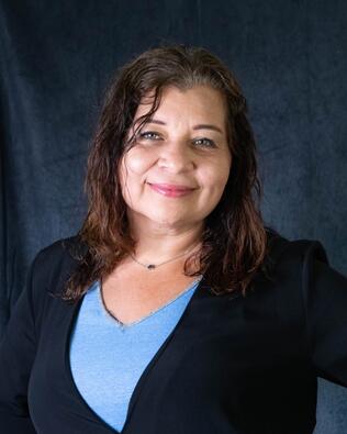 Headshot of Idalia Hernandez