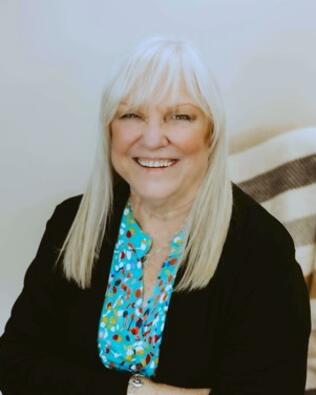 Headshot of L. Diane Smith