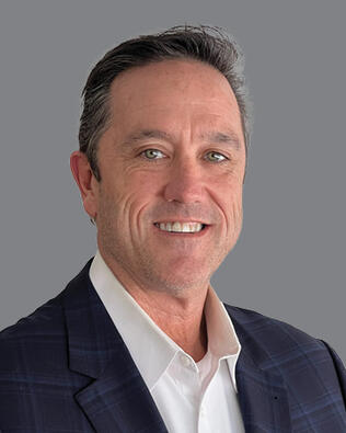 Headshot of Dan Baker