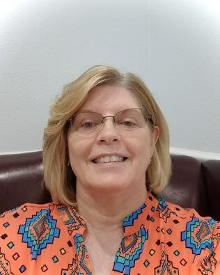 Headshot of Karen Turner