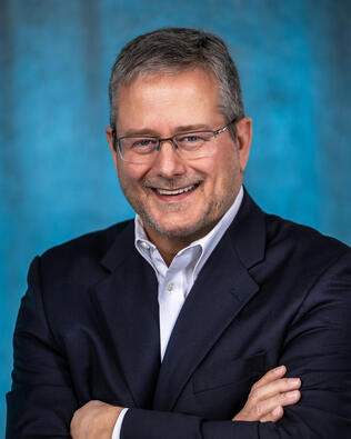 Headshot of Spencer Webb