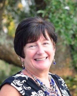 Headshot of Donna Aitken