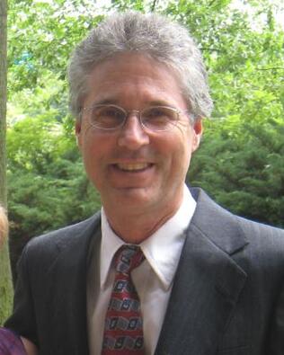 Headshot of Douglas Mish