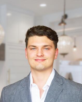 Headshot of Justin Canini