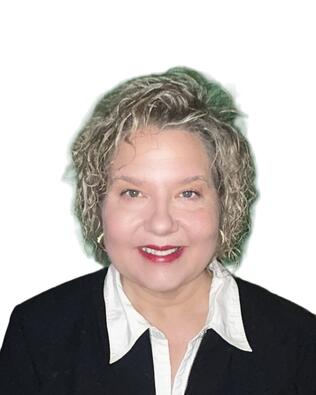Headshot of Lisa Singleton