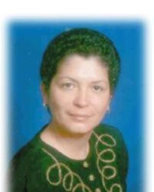 Headshot of Sonia Quiles