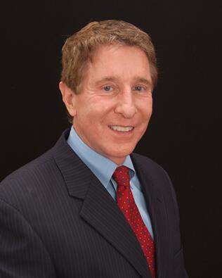Headshot of Dan Mervar