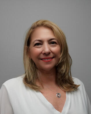Headshot of Sherry Scala