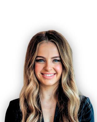 Headshot of Ella Butterwegge