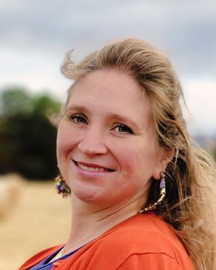 Headshot of Kristin Jankowski