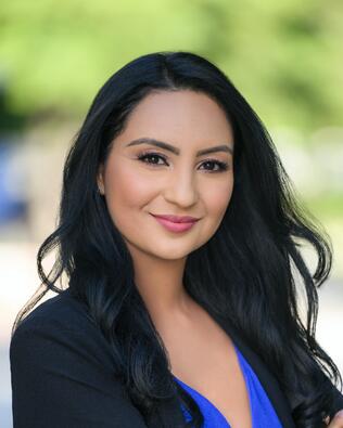 Headshot of Cindy Carrazco