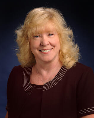 Headshot of Joyce Dunn