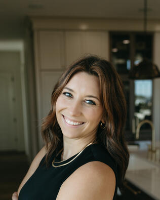 Headshot of Carlee Glenn