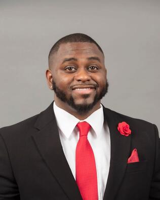 Headshot of Joshua Williams