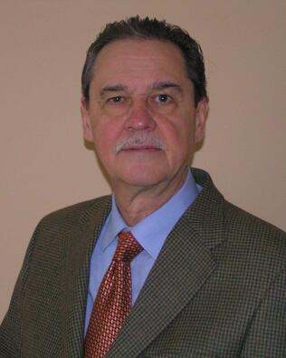 Headshot of Rich Maccani