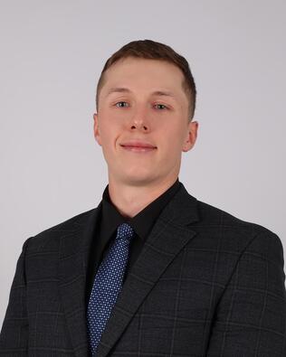 Headshot of Brian Fadrowski