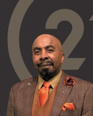 Headshot of Kenneth L. Carbin