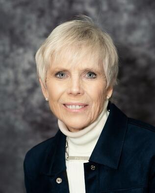 Headshot of Patty Matthews