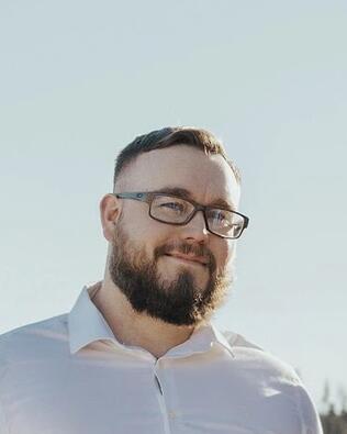 Headshot of Dakota Bates-Moody