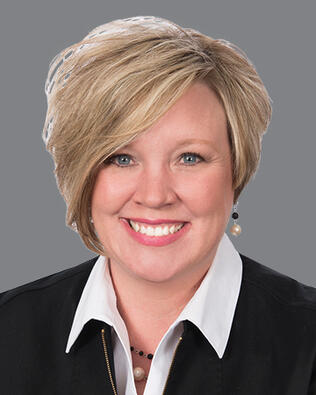 Headshot of Kristie Mcleod