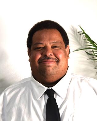 Headshot of James Brackens Jr