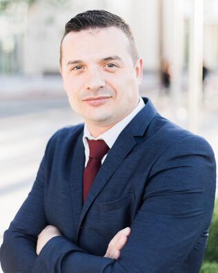 Headshot of Lucas Rossetto