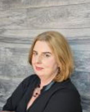 Headshot of Vesna Kos