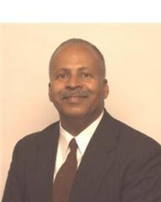 Headshot of Roderick Smith