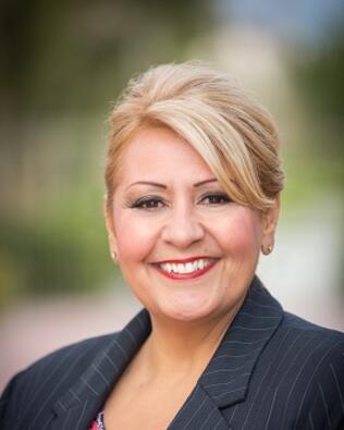 Headshot of Donna Salcido