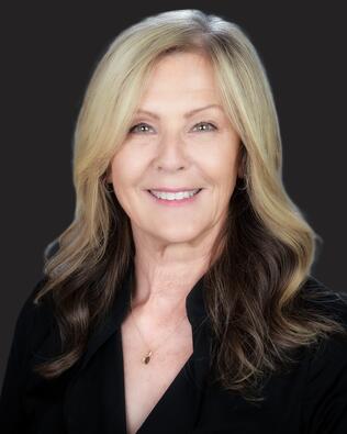 Headshot of Donna Kotis